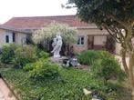 gelijkvloers, Dorp, 230 m², 4 kamers, FRANCE