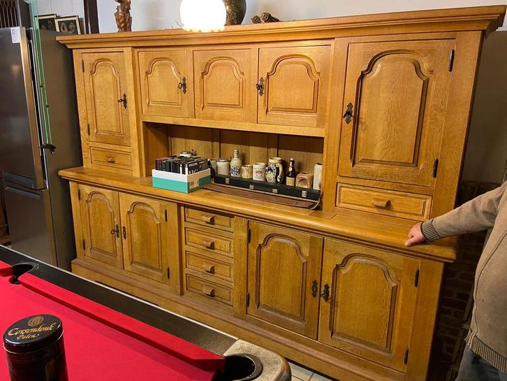 Diverse antieke kasten, bureau en staande klok, Antiek en Kunst, Antiek | Meubels | Kasten, Ophalen of Verzenden