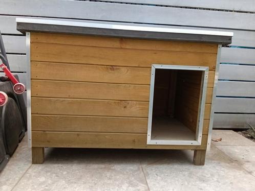 Nieuw houten hondenhok, Dieren en Toebehoren, Hondenhokken, Nieuw, Hondenhok, 65 tot 100 cm, 75 tot 110 cm, Ophalen
