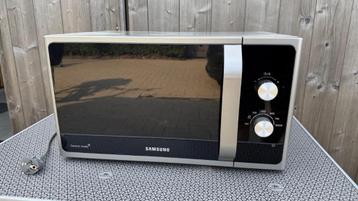 Samsung microgolf  beschikbaar voor biedingen