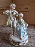 Biscuit beeldjes, Antiek en Kunst, Ophalen