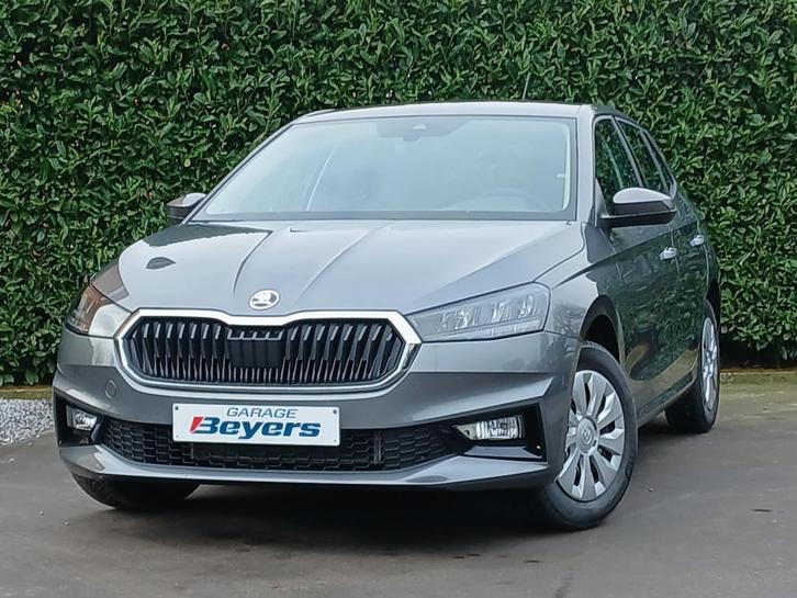 Skoda Fabia Selection !NEW! !5 JAAR WAARBORG! + AFN.TREKHAAK, Auto's, Skoda, Bedrijf, Te koop, Fabia, ABS, Airbags, Airconditioning