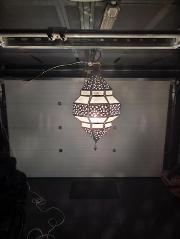 Suspension orientale (Fabrication Artisanale) beschikbaar voor biedingen
