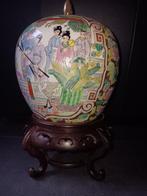 mooie ronde Chinese vaas, Ophalen of Verzenden