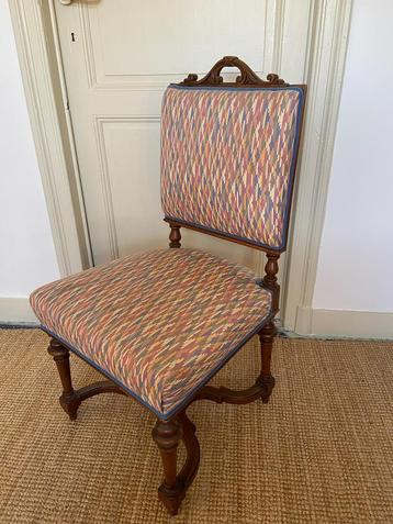 Chaises XIXe d’un château français  beschikbaar voor biedingen