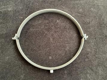 Muurbeugel met rubber, diameter 250 beschikbaar voor biedingen