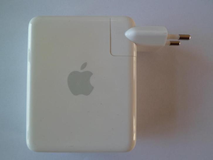 Apple Airport Express A1264 Krachtig&compact draadloos basis, Computers en Software, Routers en Modems, Zo goed als nieuw, Ophalen