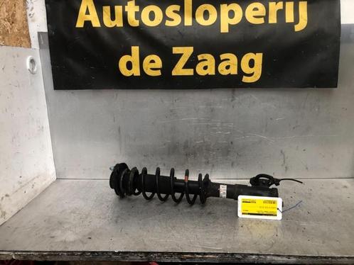 Schokdemperpoot links-voor van een Mitsubishi Mirage, Auto-onderdelen, Ophanging en Onderstel, Mitsubishi, Gebruikt, 3 maanden garantie