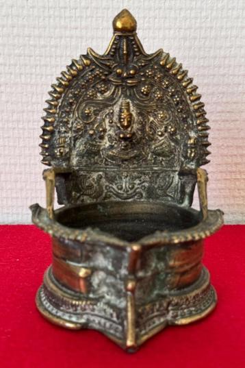 Ancienne Lampe à Huile Indienne Lakshmi, Enlèvement ou Envoi