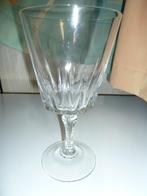 1 grand verre à vin rouge sur pied, Ophalen, Glas of Glazen, Nieuw, Glas