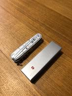 Victorinox Huntsman Silver Tech 1.3713.T7, Collections, Autres, Enlèvement ou Envoi