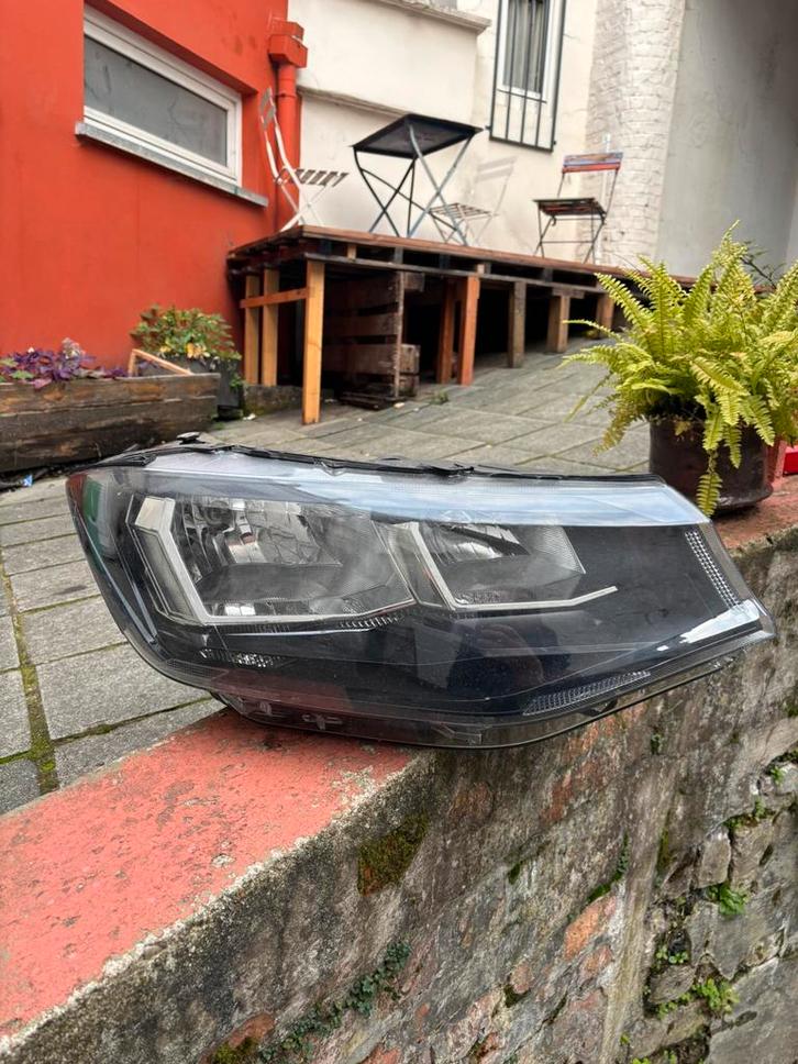 Phare droit HALOGENE VW Caddy châssis 2K année 2021-25 très, Auto-onderdelen, Verlichting, Volkswagen, Gebruikt, Ophalen of Verzenden
