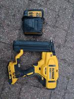 Dewalt nagelpistool brads, Doe-het-zelf en Bouw, Ophalen, Zo goed als nieuw