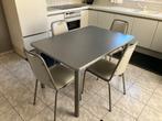 degelijke keukentafel met 4 bijpassende stoelen, Huis en Inrichting, Tafels | Eettafels, Ophalen, Gebruikt, 100 tot 150 cm, 50 tot 100 cm