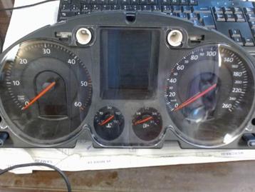 Compteur VW Passat 5 BK 2005-2010 A2C53242429 (474) beschikbaar voor biedingen
