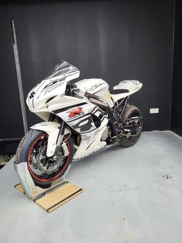 suzuki sv650 circuit, Motoren, 2 cilinders, Meer dan 35 kW, 650 cc, Sport