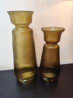 2 vases decoratifs Neuf., Huis en Inrichting, Woonaccessoires | Vazen, Verzenden, Geel, Nieuw, Glas