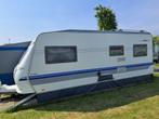 caravan hobby 560 UL met vaste voortent,camping in de Haan, Serviceluik, 7 tot 8 meter, Particulier, 2 aparte bedden