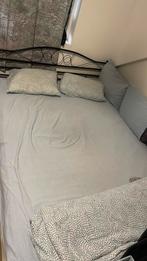 Twee personen bed, Huis en Inrichting, Ophalen of Verzenden, Gebruikt, Kussen