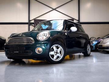 Mini Cooper one panodak zetelverw xenon airco Amby lights  beschikbaar voor biedingen