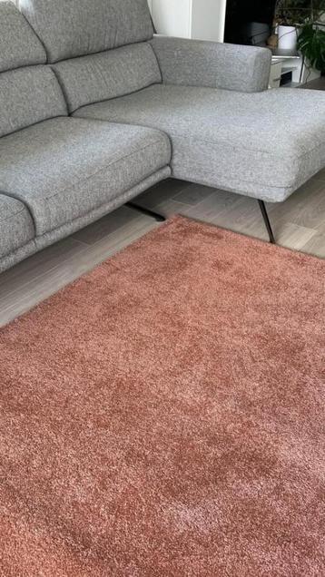Tapis salon marron-bordeaux beschikbaar voor biedingen