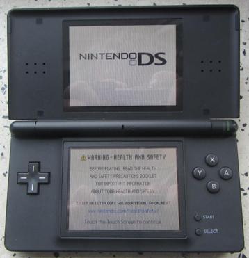 Nintendo DS Lite + oplader - Kleur Zwart  beschikbaar voor biedingen