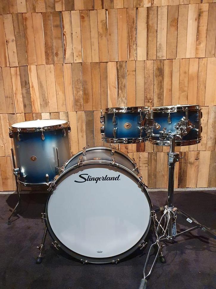 slingerland Radio King 4pc Shellset: Silver Blue Lacquer, Muziek en Instrumenten, Drumstellen en Slagwerk, Nieuw, Ophalen of Verzenden