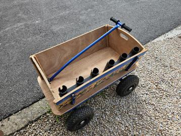 Bolderkar met 6 hengelhouders voor strandvissen enz,,, 55€ beschikbaar voor biedingen