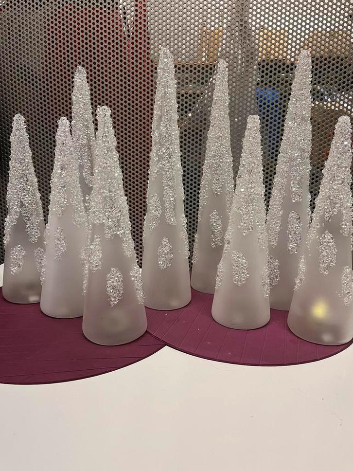 9 sapins de Noël en verre avec lumière à l'intérieur., Divers, Noël, Comme neuf, Enlèvement