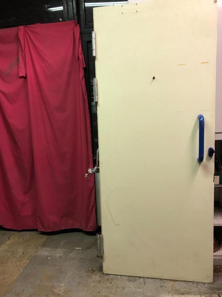 Gepantserde deur, Doe-het-zelf en Bouw, Deuren en Vliegenramen, Gebruikt, Binnendeur, 200 tot 215 cm, 80 tot 100 cm, Ophalen