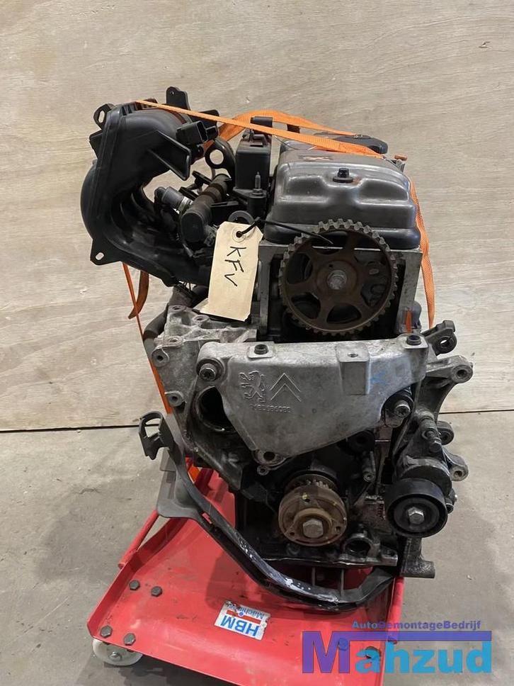 PEUGEOT 207 1.4 KFV Motorblok motor kaal koppakking lek, Autos : Pièces & Accessoires, Moteurs & Accessoires, Peugeot, Utilisé