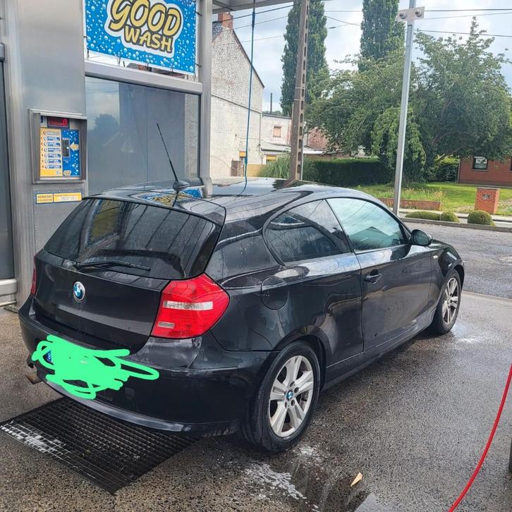 BMW SERIE 1, Auto's, BMW, Particulier, 1 Reeks, ABS, Bluetooth, Keyless entry, Lederen bekleding, Radio, Start-stop-systeem, Diesel