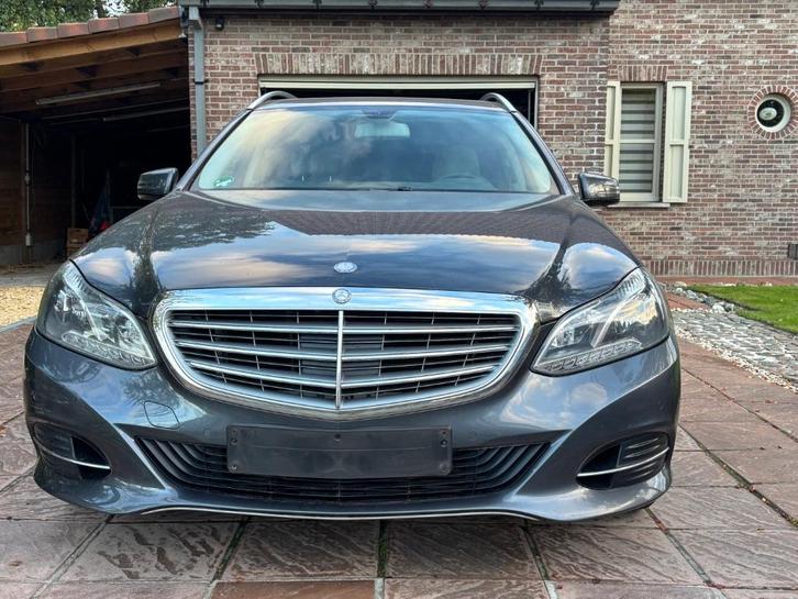 Mercedes E klasse break, Auto's, Mercedes-Benz, Particulier, E-Klasse, ABS, Airbags, Airconditioning, Alarm, Bluetooth, Boordcomputer