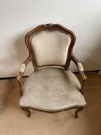 Antieke fauteuil met houten frame, Antiek en Kunst, Ophalen