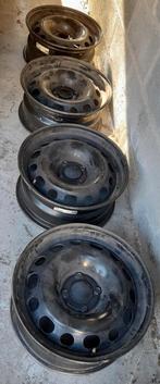 PSA (Peugeot Citroen) 4 originele plaatstalen velgen., Band(en), 16 inch, Gebruikt, Winterbanden