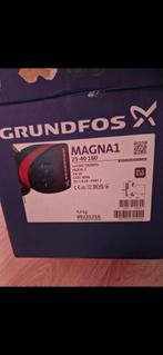 vend circulateur grundfos magna 1, Bricolage & Construction, Enlèvement, Neuf, Chaudière CC ou Chaudière combinée