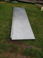 INOX PLAAT OP EEN WERKBANK, Ophalen of Verzenden