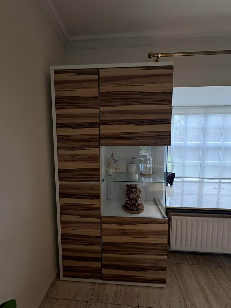 Salon kast, Huis en Inrichting, Ophalen, Zo goed als nieuw