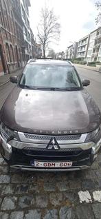 Mitsubishi Outlander 7 places essence 2.0 Euro 6, Autos, Mitsubishi, Argent ou Gris, Achat, Outlander, Euro 6