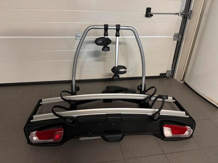 Thule fietsendrager voor 2 zware elektrische fietsen 60kg, Auto diversen, Fietsendragers, Nieuw, Trekhaakdrager, 2 fietsen, Brede banden