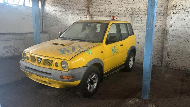 Nissan Terrano 4x4 – Geel – Voor Onderdelen of Opmaak, Autos, Nissan, Particulier, Terrano, 4x4, Attache-remorque, Diesel, 3 portes