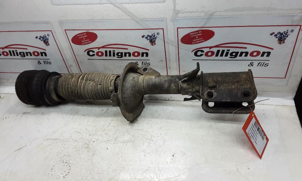 AMORTISSEUR OU ABSORBEUR DE CHOC AVANT GAUCHE Vito (638.0), Autos : Pièces & Accessoires, Mercedes-Benz, Mevr. I. Hauben, Utilisé