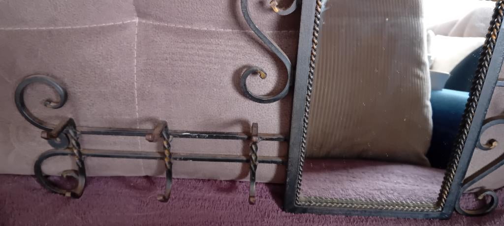 Porte-manteaux en fer forgé avec miroir, Moins de 100 cm, Portemanteau mural, Enlèvement, Utilisé