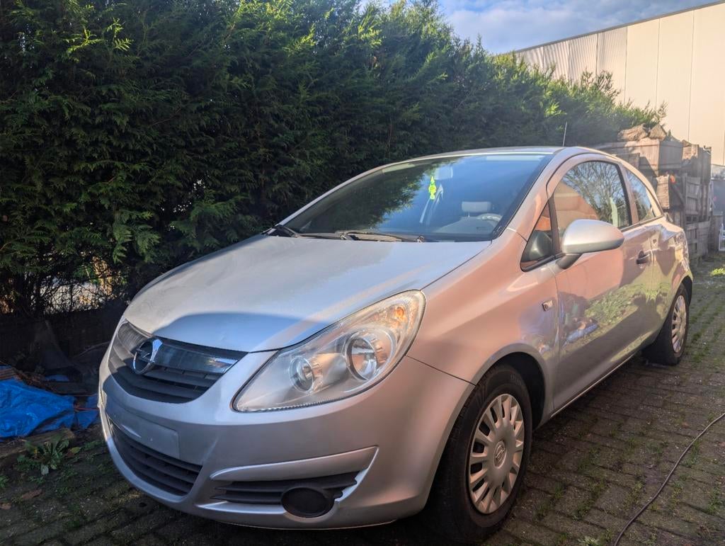 Opel Corsa 1.0 benzine, Trekhaak, Particulier, Corsa, Te koop