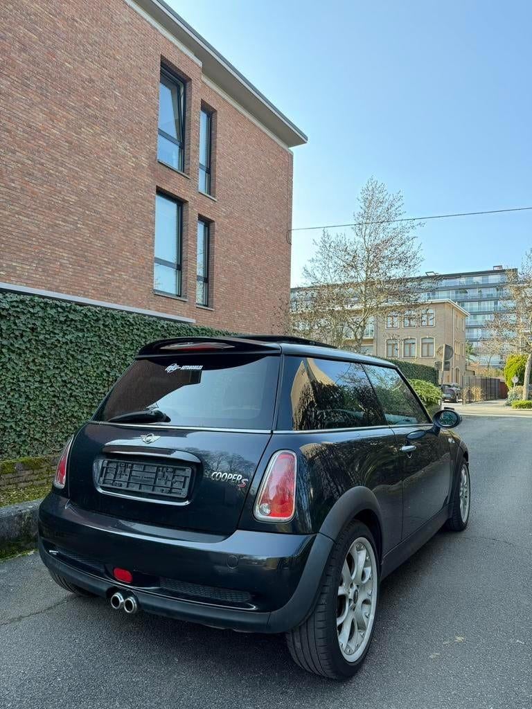Mini Cooper S 1.6 Benzine 170PK 2006 – 161.000KM – FULL FULL, Auto's, Mini, 1600 cc, Zwart, Leder, Handgeschakeld