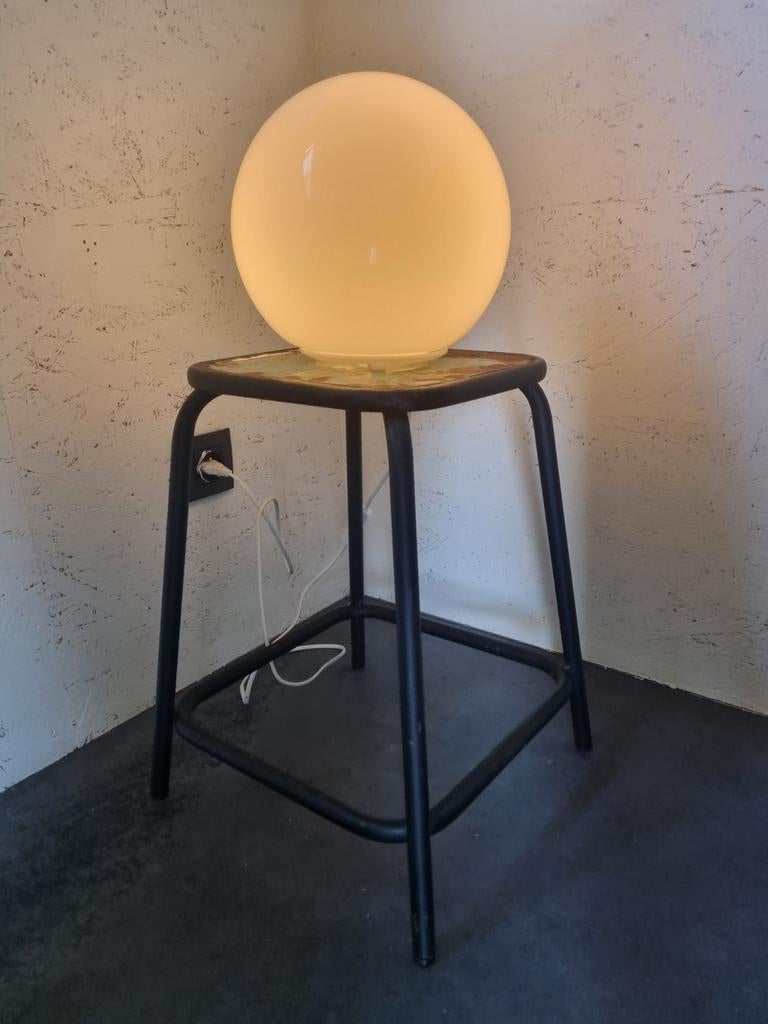 Witte lamp bol €9, Enlèvement