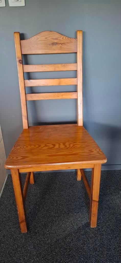 4 grenen stoelen 100 €, Ophalen