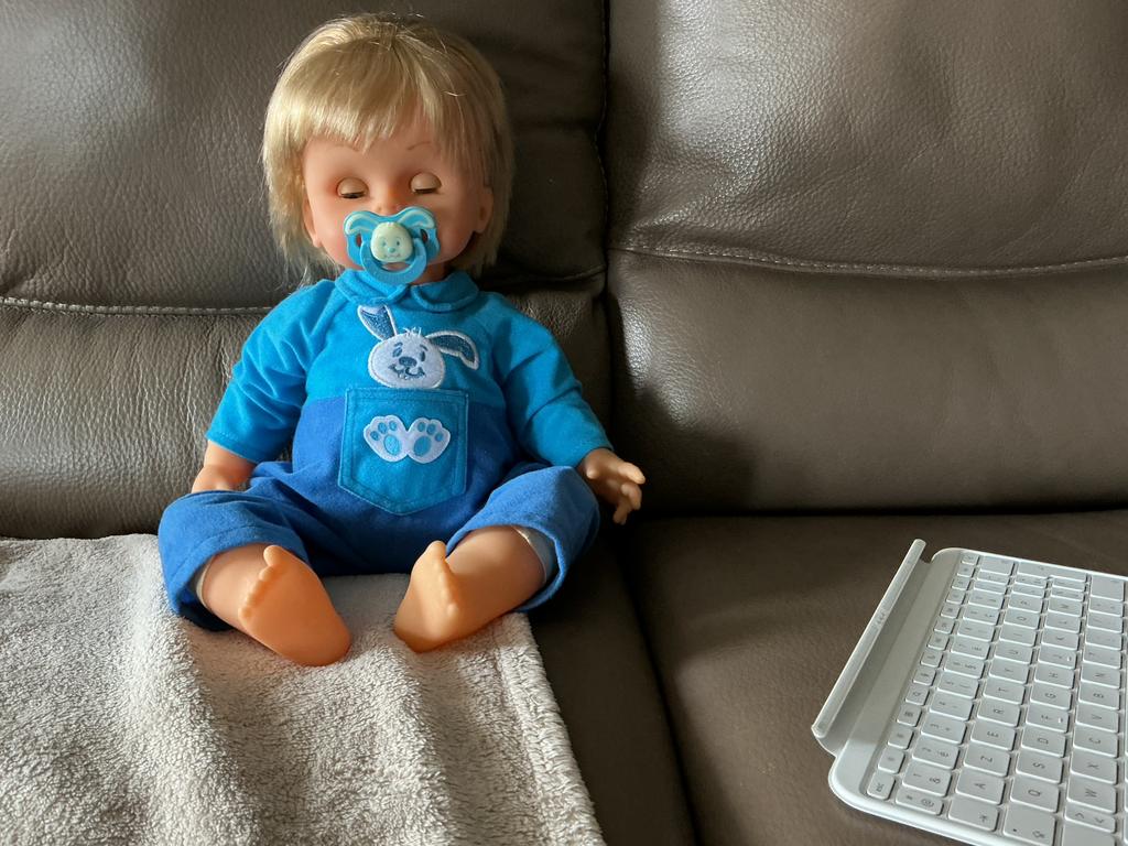 Baby pop, Verzamelen, Poppen, Zo goed als nieuw, Pop, Ophalen