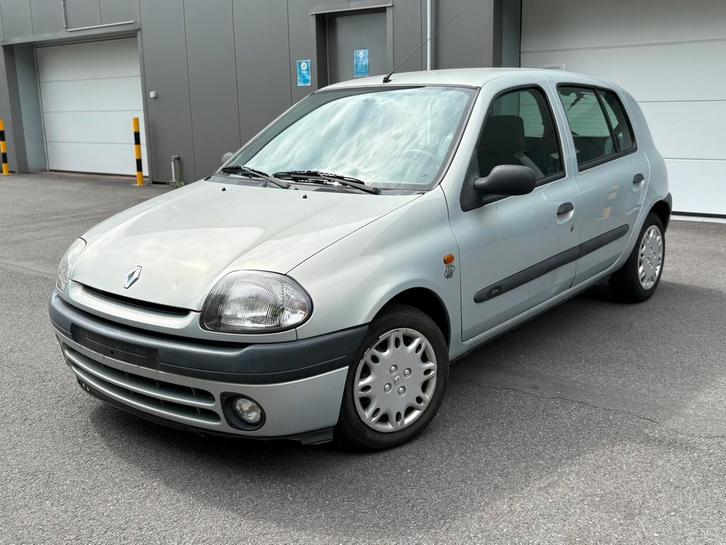 Renault Clio 1.2 Benzine 5 deurs, Auto's, Renault, Bedrijf, Te koop, Clio, ABS, Adaptieve lichten, Airbags, Electronic Stability Program (ESP)