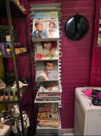 Mooi degelijk ijzeren boekenrek